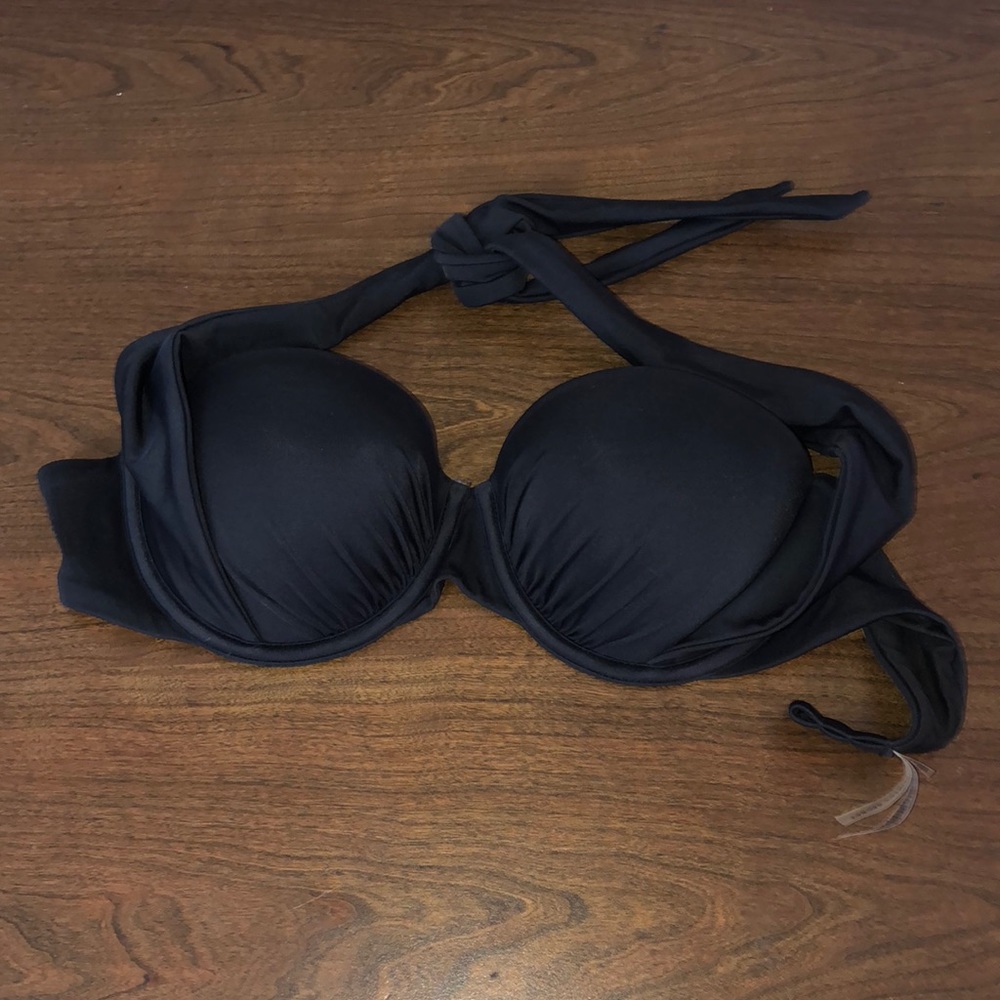 Victoria’s Secret Bikini top